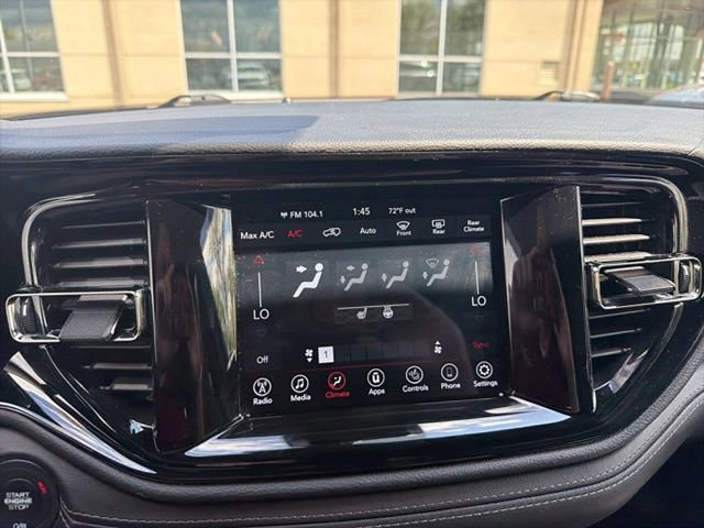 Used 2022 Dodge Durango GT image 19