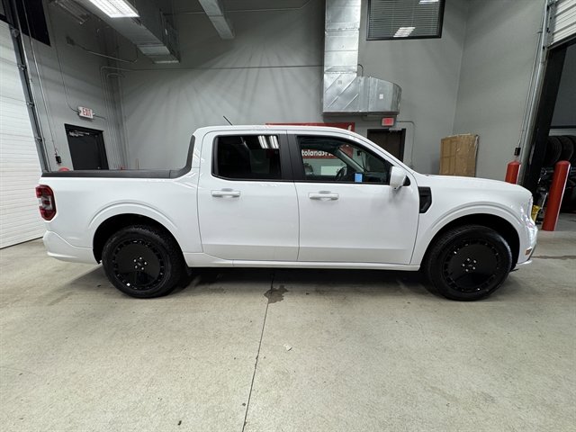 Used 2025 Ford Maverick Lobo image 8