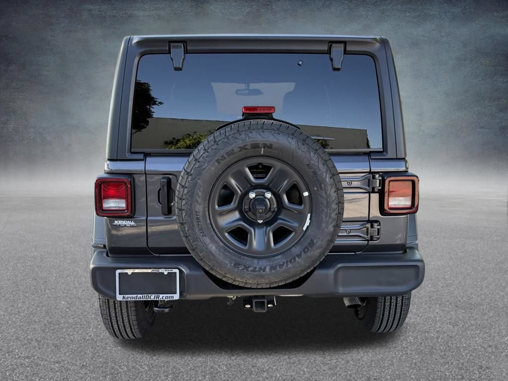 Used 2026 Jeep Wrangler Unlimited Sport AWD/4WD image 6