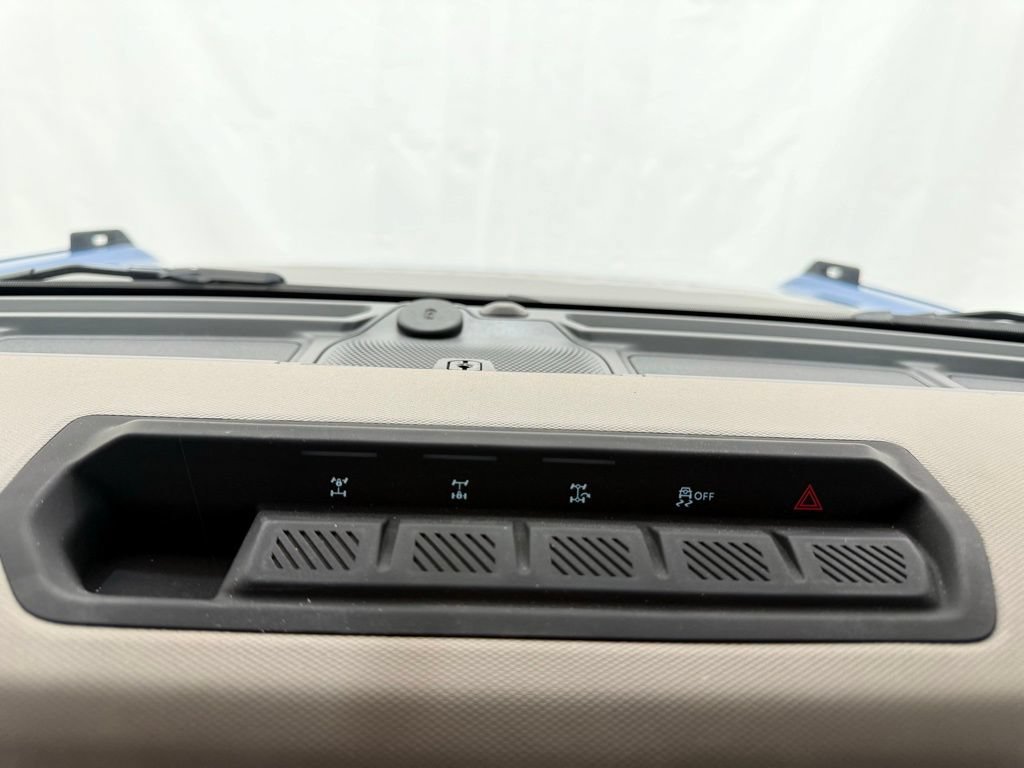 Used 2023 Ford Bronco Wildtrak AWD/4WD image 33