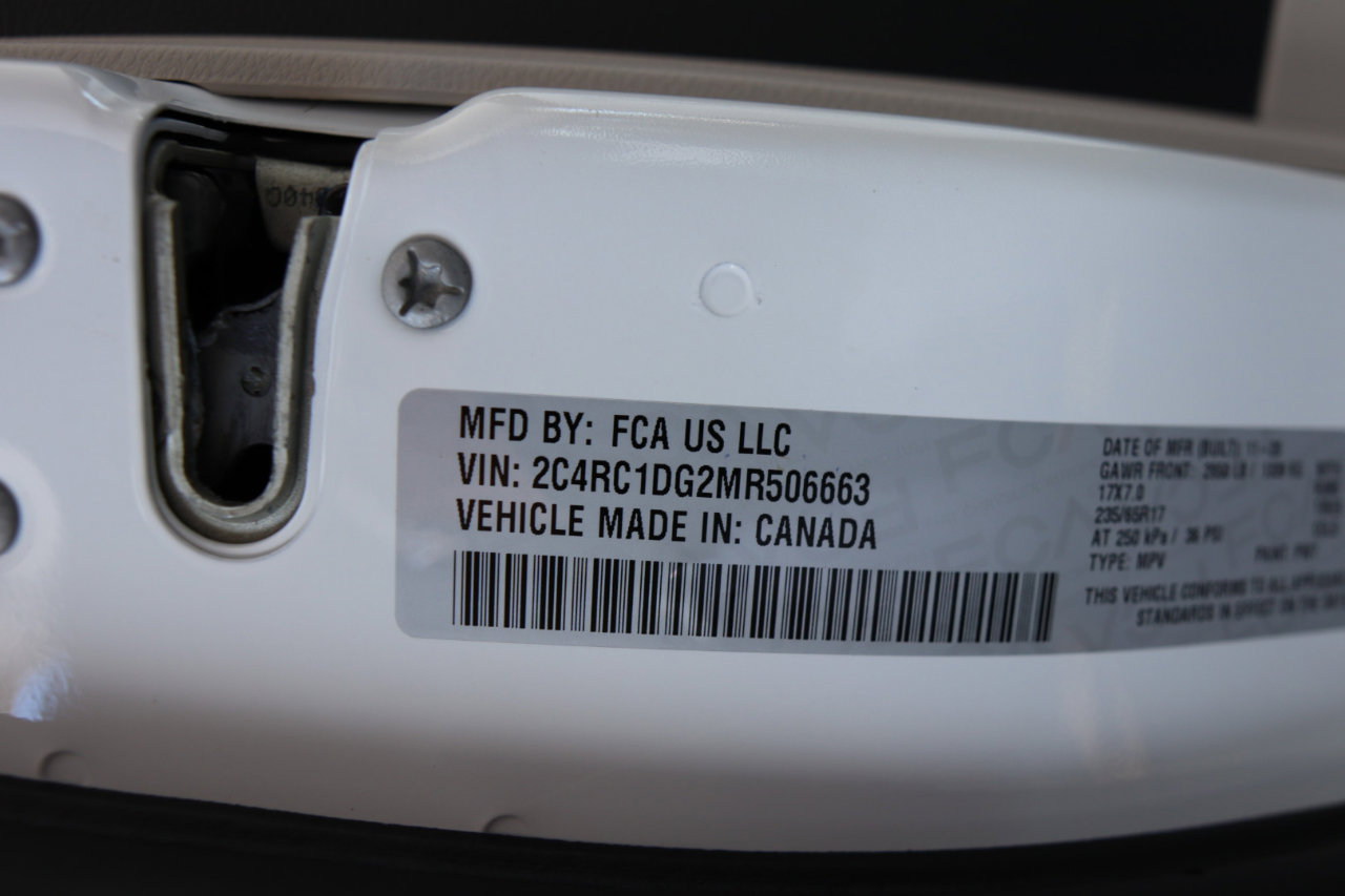 Used 2021 Chrysler Voyager Lxi image 20