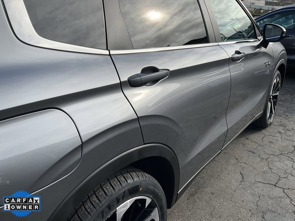 Used 2023 Mitsubishi Outlander SE image 91