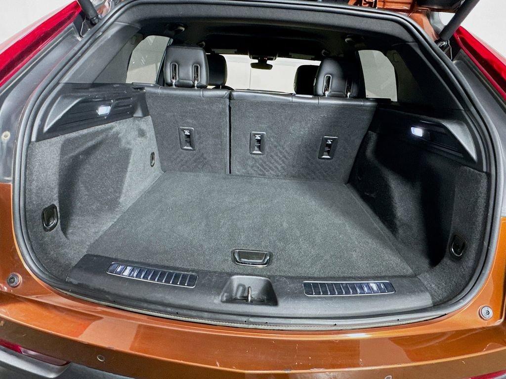 Used 2019 Cadillac XT4 Premium Luxury image 29