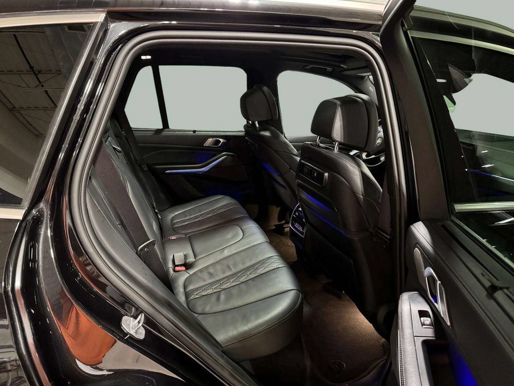 Used 2019 BMW X5 xDrive40i w/ Premium Package AWD/4WD image 25