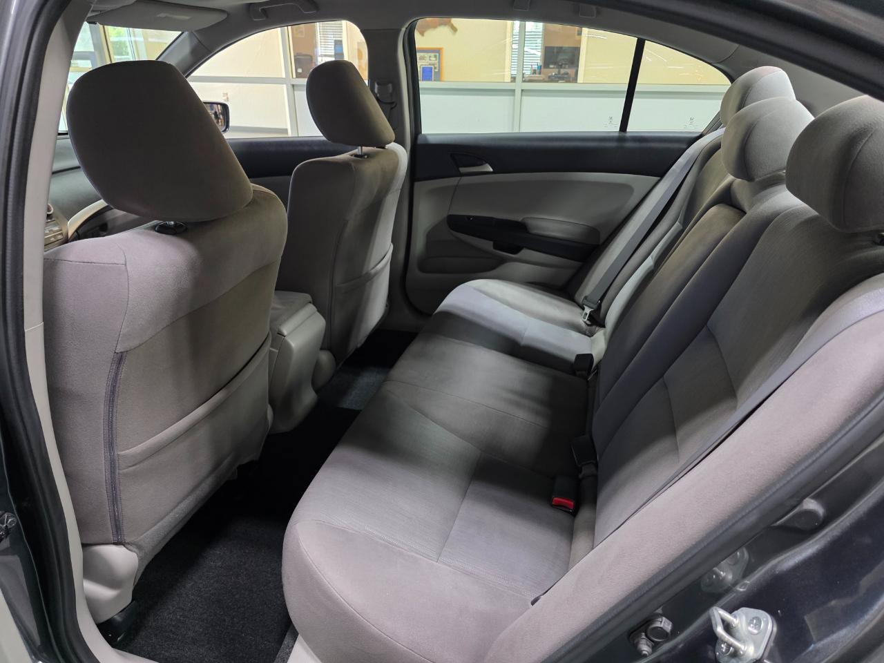 Used 2011 Honda Accord LX-P image 19