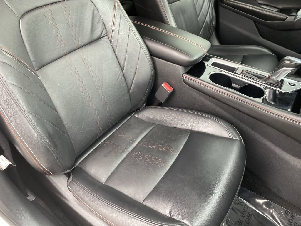 Used 2023 Nissan Altima 2.5 SR w/ SR Premium Package FWD image 15