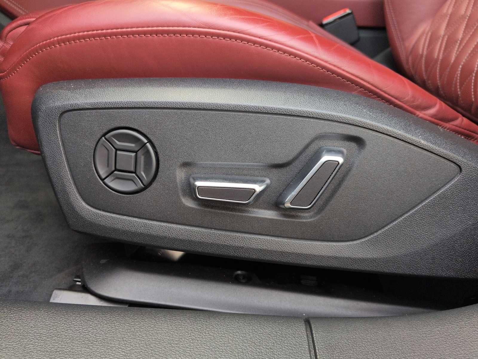 Used 2022 Audi S6 Prestige image 18