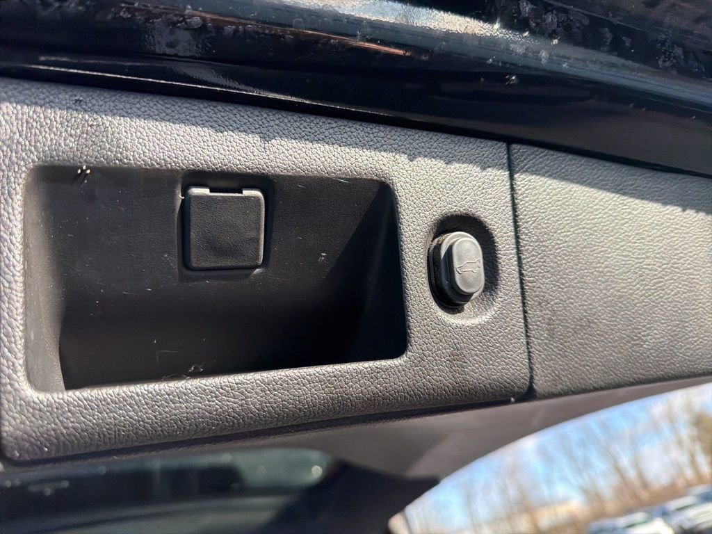 Used 2020 Chevrolet Tahoe LT image 23