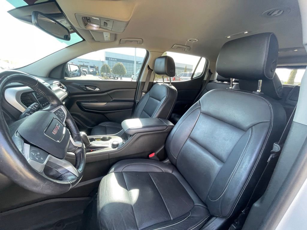 Used 2019 GMC Acadia SLT w/ Black Edition image 21