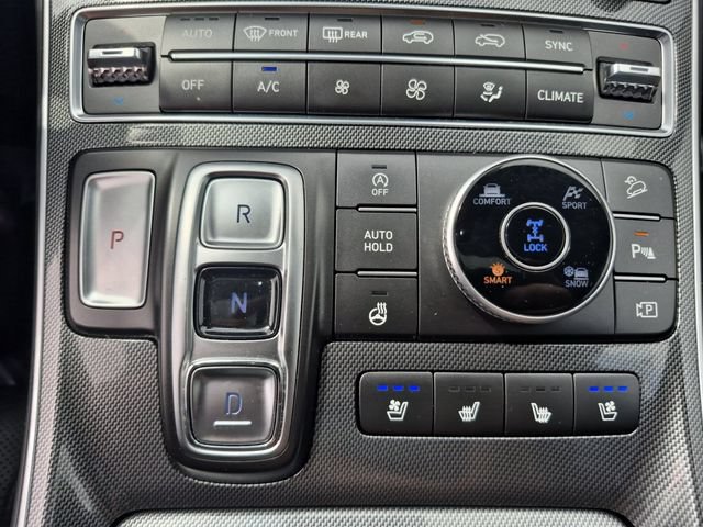 Used 2023 Hyundai Santa Fe Limited AWD/4WD image 23