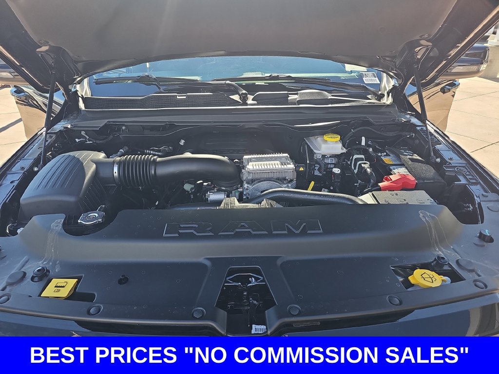 New 2026 RAM 1500 Laramie w/ Night Edition AWD/4WD image 32