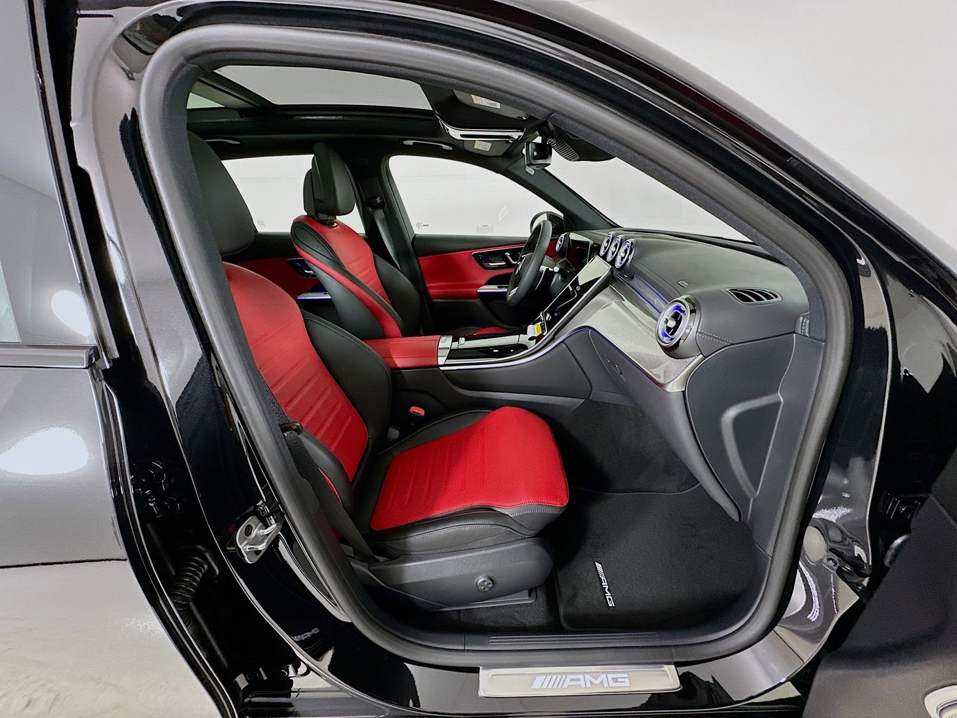 New 2026 Mercedes-Benz GLC 43 AMG 4MATIC image 32