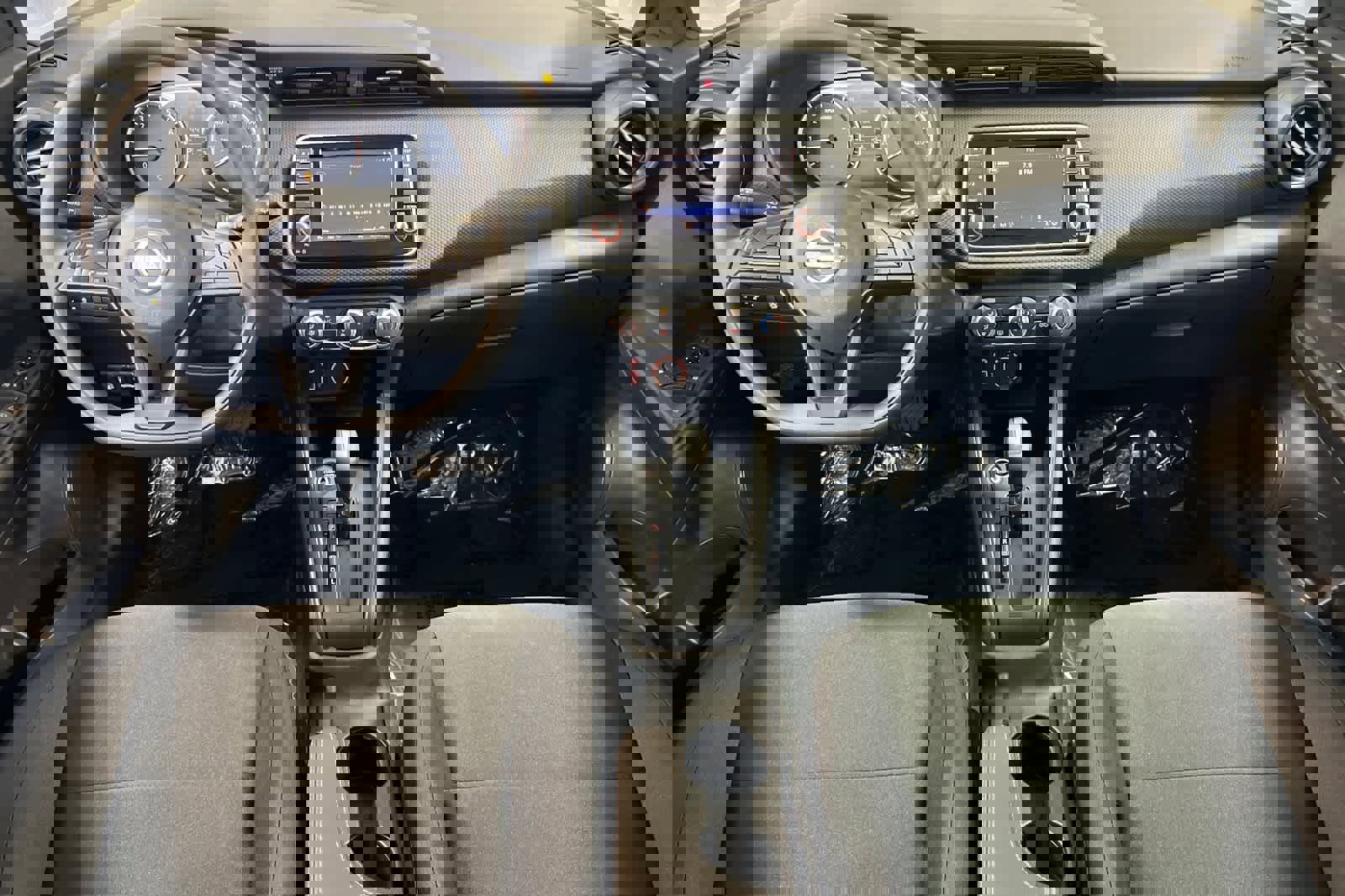 New 2025 Nissan Kicks Play S image 4