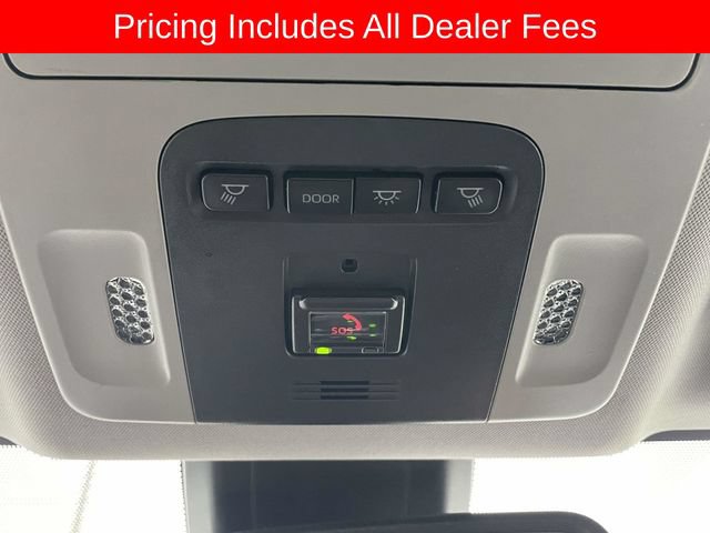 Used 2024 Toyota Camry XSE FWD image 33