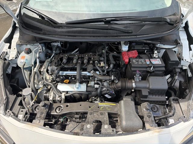 New 2025 Nissan Versa SR FWD image 23