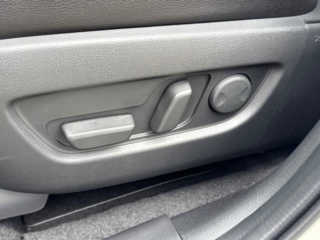 New 2025 MAZDA CX-70 Plug-In Hybrid w/ Premium Plus image 6