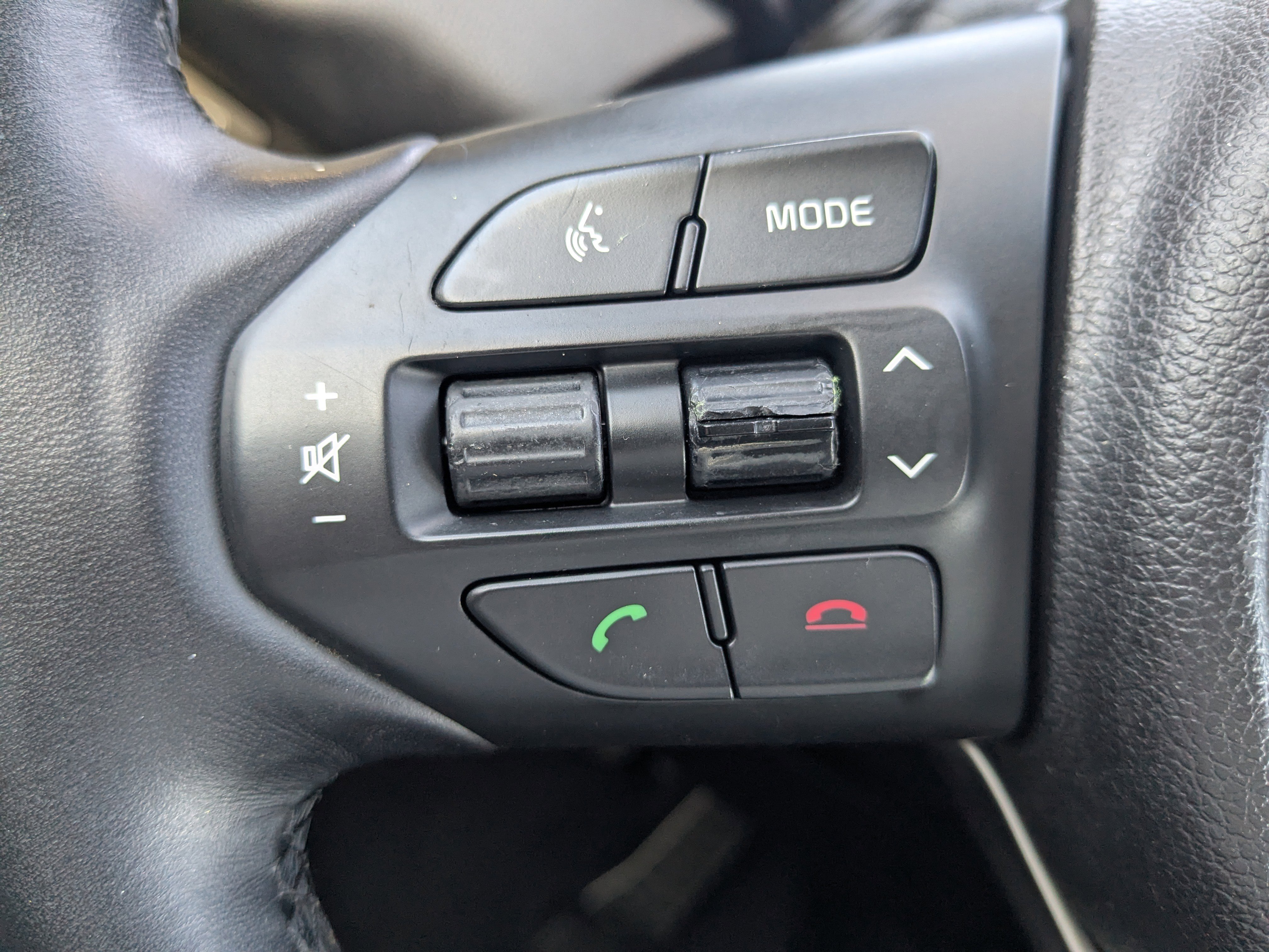 Used 2016 Kia Sorento SX w/ SXL Technology Package image 34