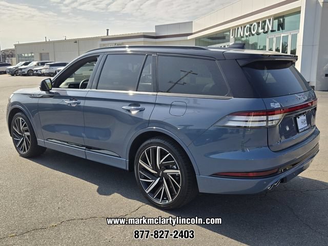 New 2026 Lincoln Aviator Black Label w/ Black Label Special Edition AWD/4WD image 3