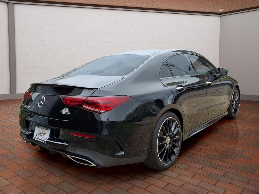 Used 2022 Mercedes-Benz CLA 250 image 5