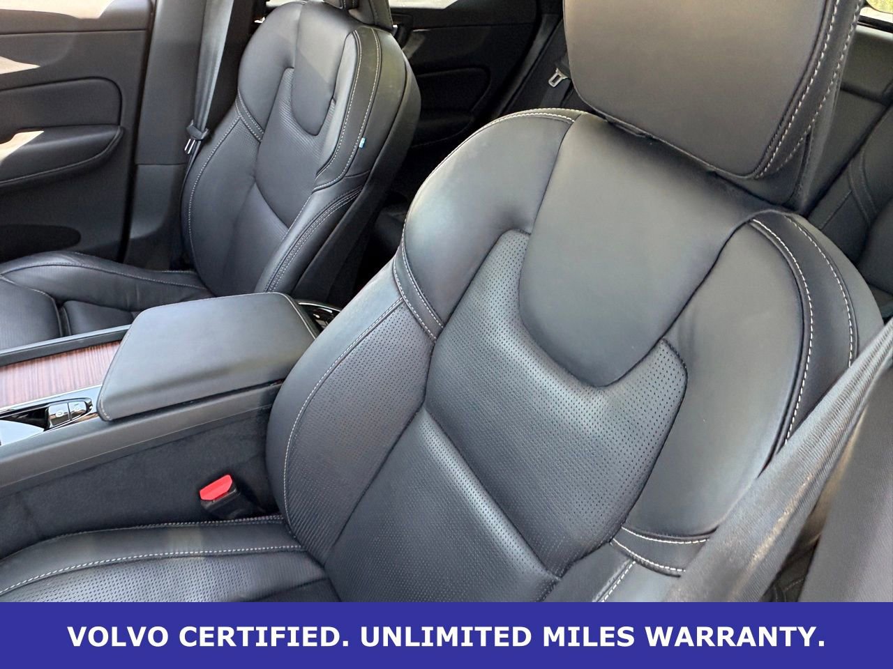 Certified 2023 Volvo XC60 B5 Ultimate w/ Climate Package image 29