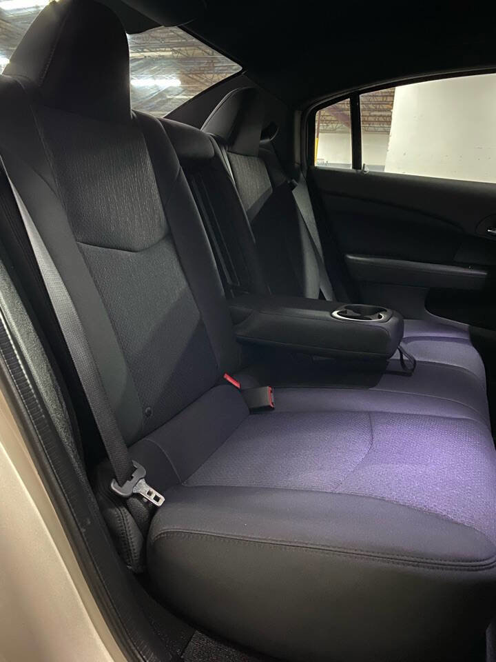 Used 2014 Chrysler 200 Touring image 12