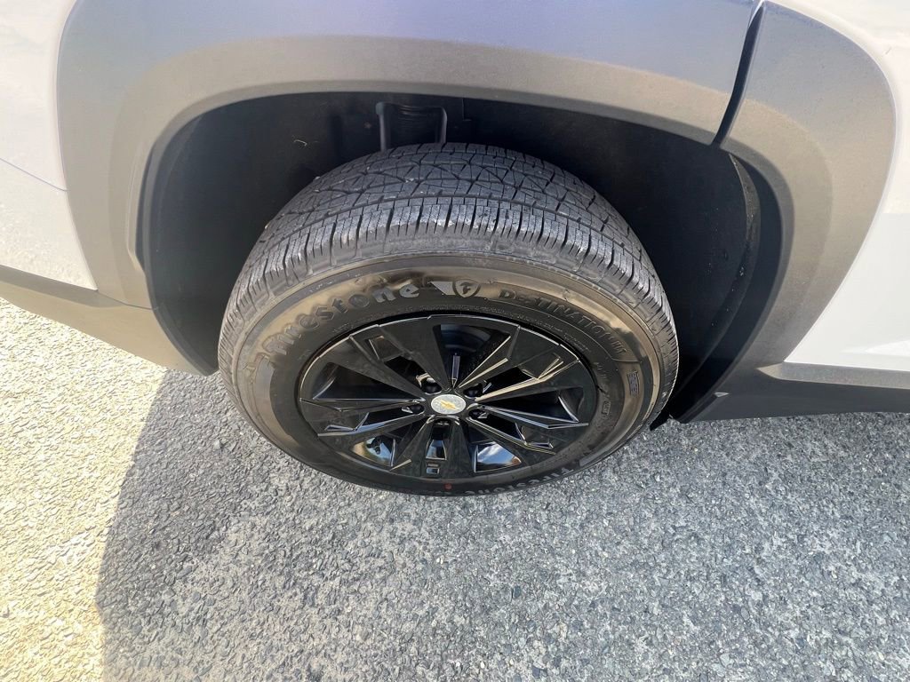 New 2026 Chevrolet Equinox LT image 22