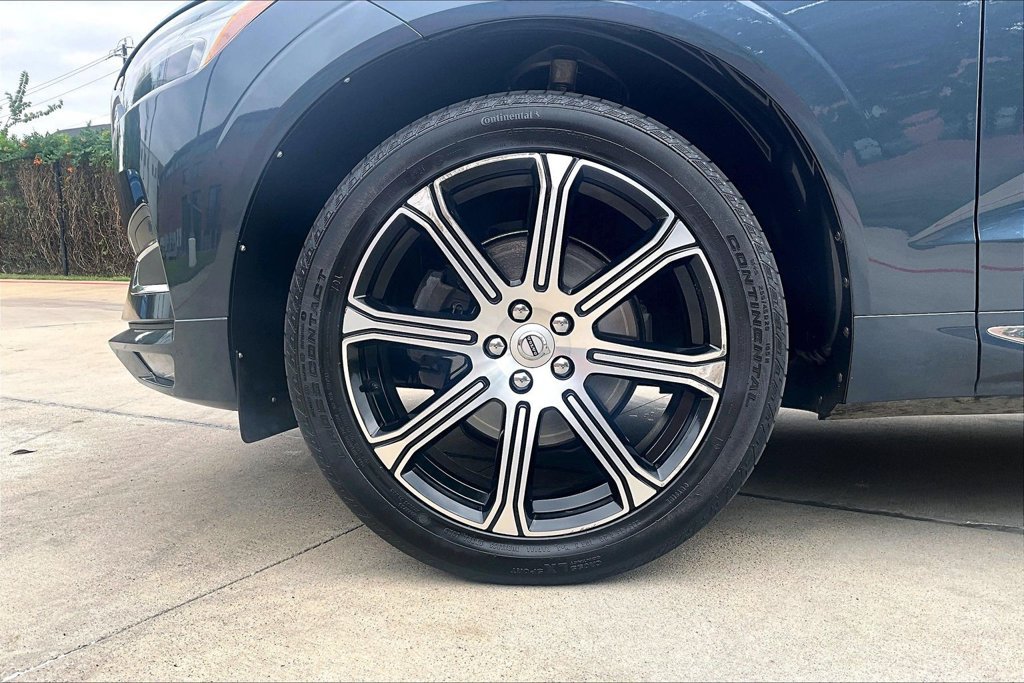Used 2021 Volvo XC60 T5 Inscription w/ Climate Package AWD/4WD image 11