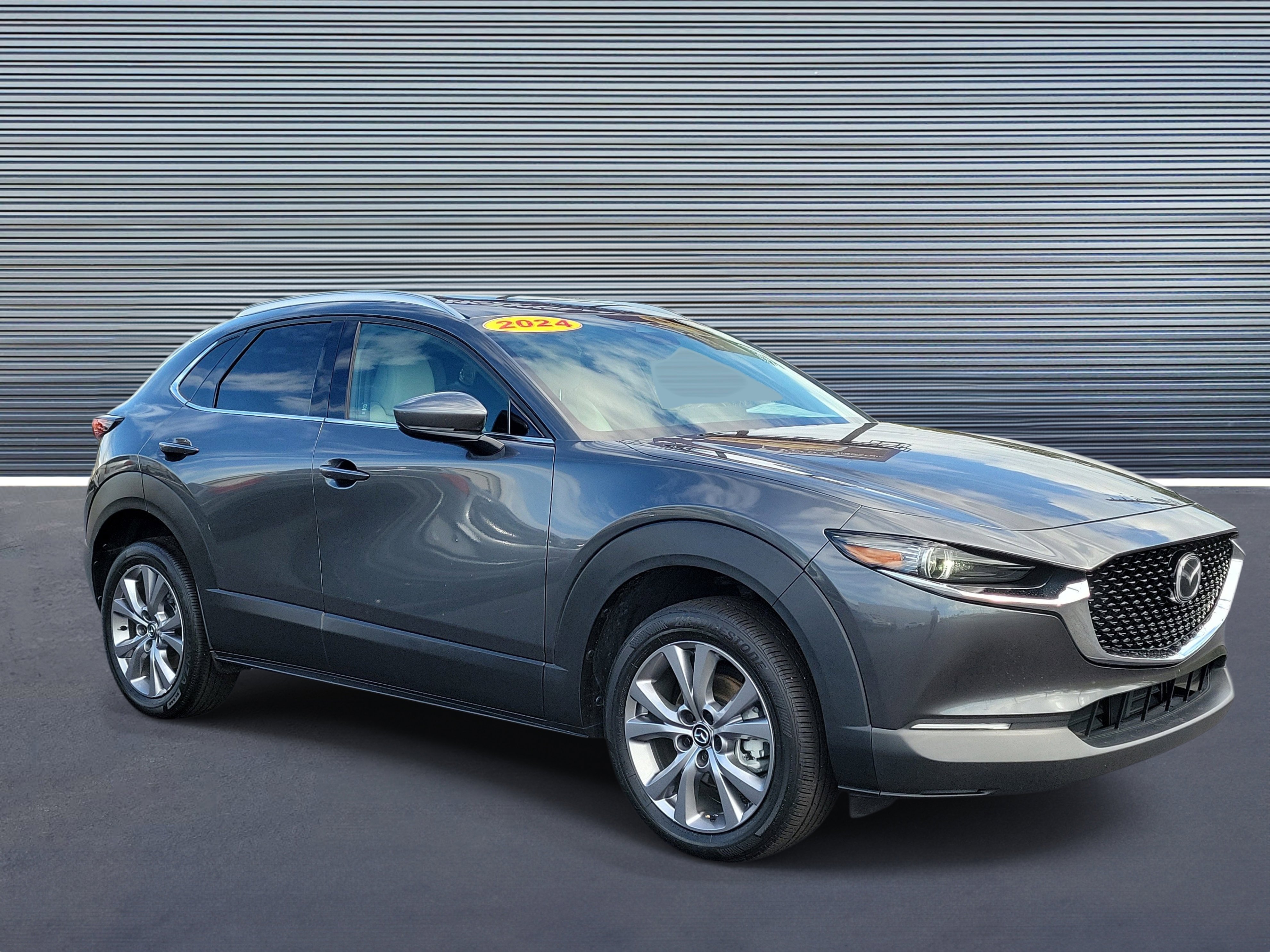 Used 2024 MAZDA CX-30 AWD 2.5 S w/ Premium Package image 2