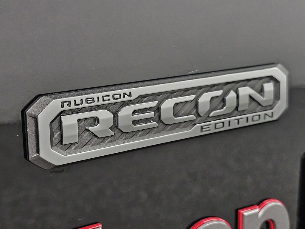 Used 2020 Jeep Wrangler Unlimited Rubicon w/ Quick Order Package 28Y Recon AWD/4WD image 36