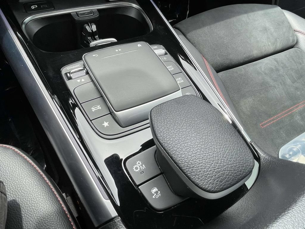 Used 2022 Mercedes-Benz GLA 35 AMG 4MATIC image 18
