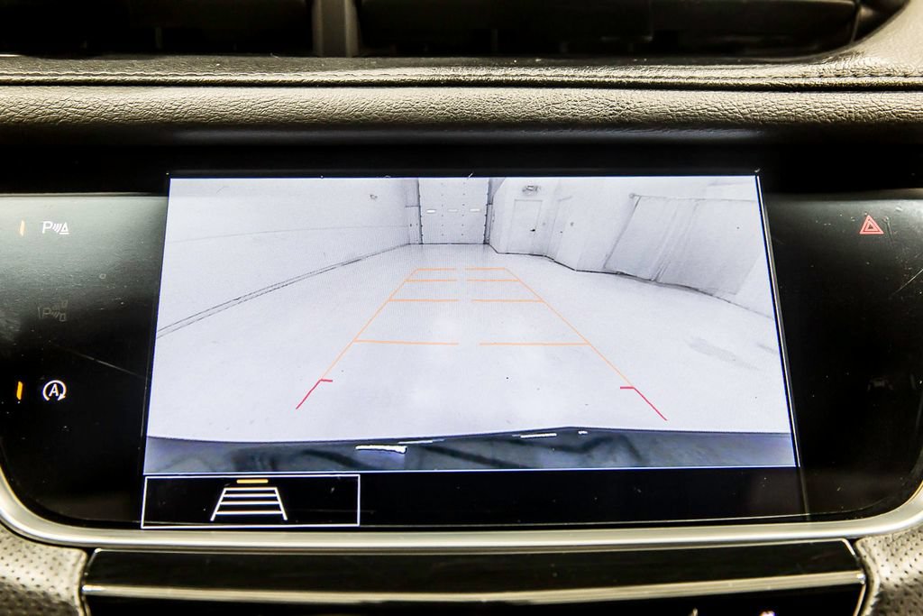 Used 2020 Cadillac XT5 Premium Luxury AWD/4WD image 15