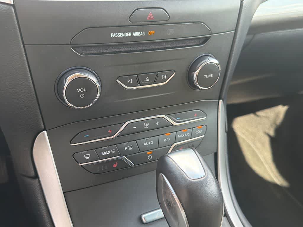 Used 2018 Ford Edge SEL w/ Equipment Group 201A FWD image 29