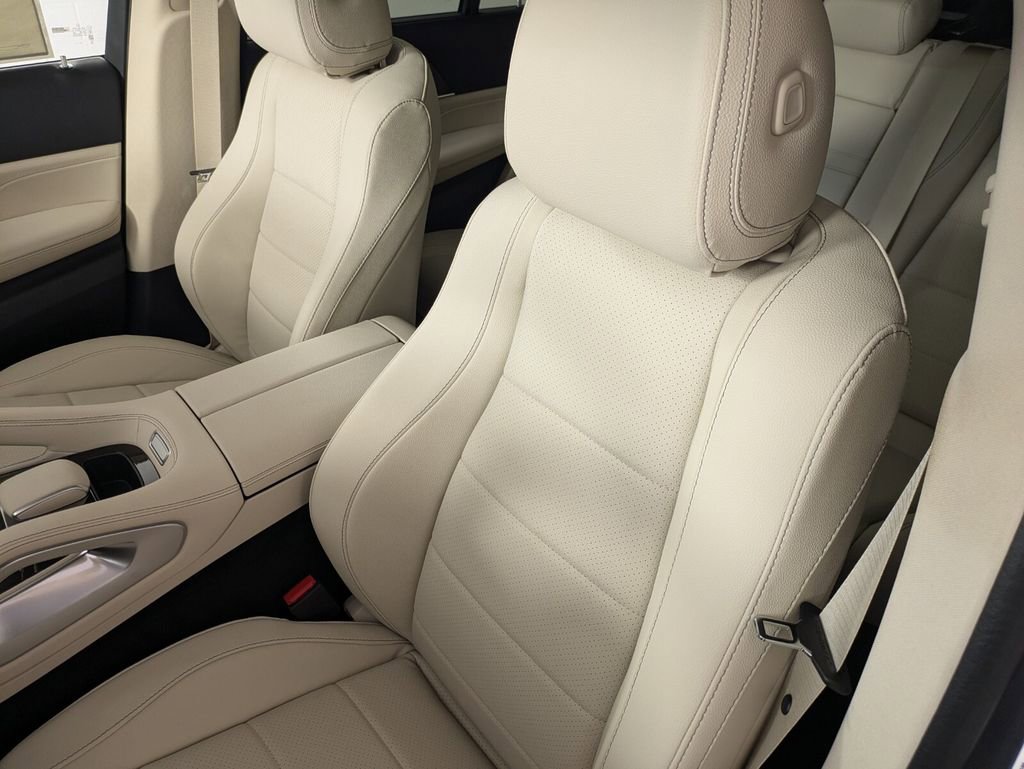 New 2026 Mercedes-Benz GLE 450 4MATIC image 9
