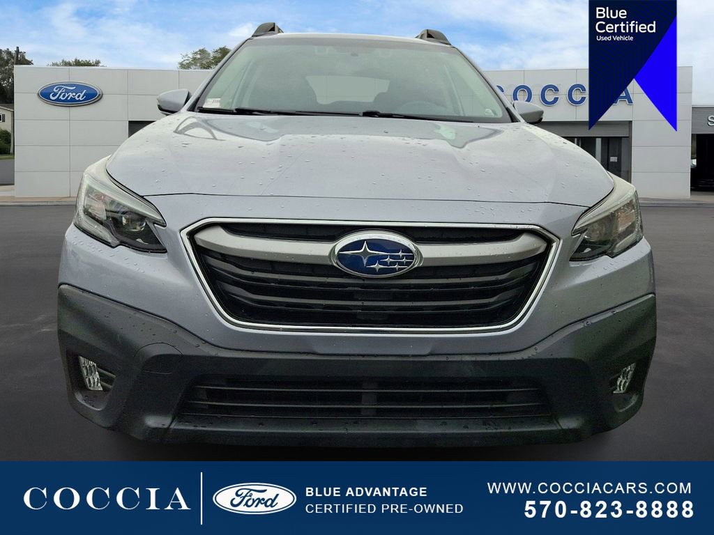 Used 2020 Subaru Outback Premium image 2