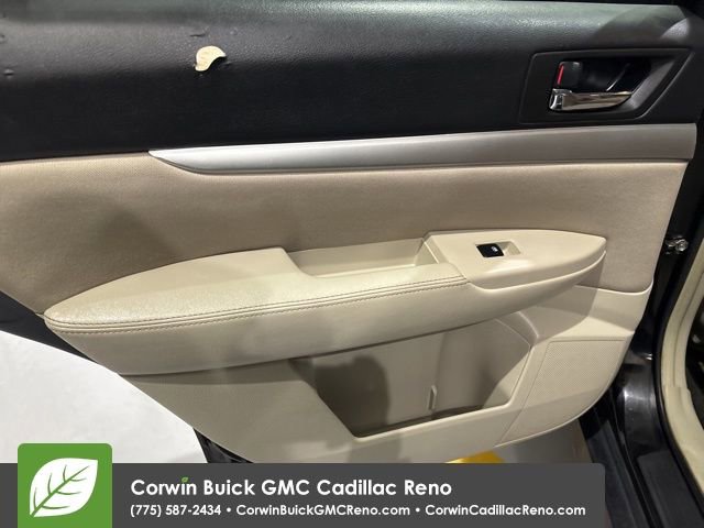 Used 2014 Subaru Outback 2.5i w/ Alloy Wheel Package image 25