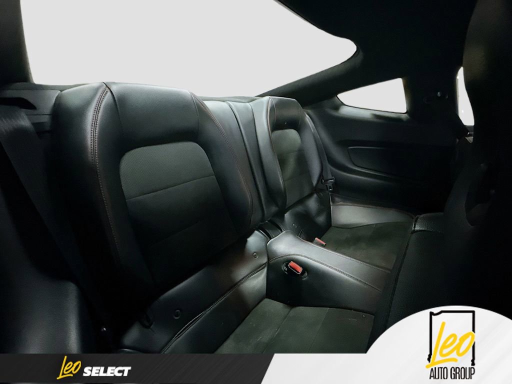 Used 2017 Ford Mustang GT Premium w/ Equipment Group 401A image 26