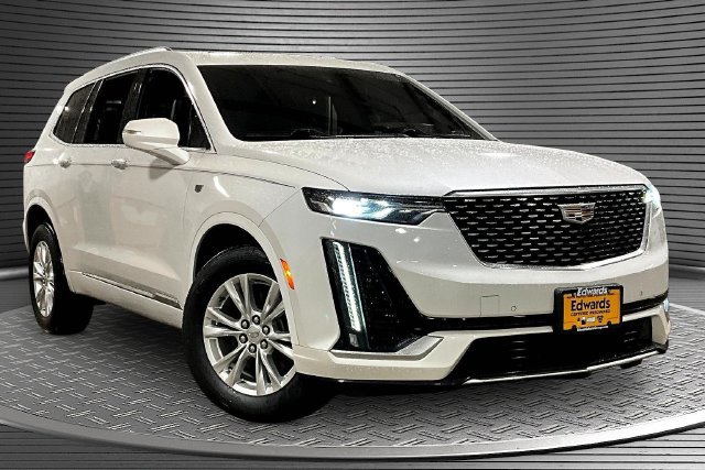 Certified 2023 Cadillac XT6 Luxury AWD/4WD image 3