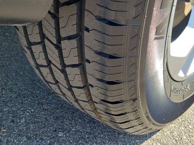 Certified 2024 Hyundai Tucson SE image 25