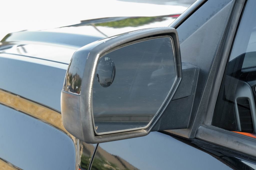 Used 2018 GMC Sierra 1500 SLE w/ SLE Value Package image 41