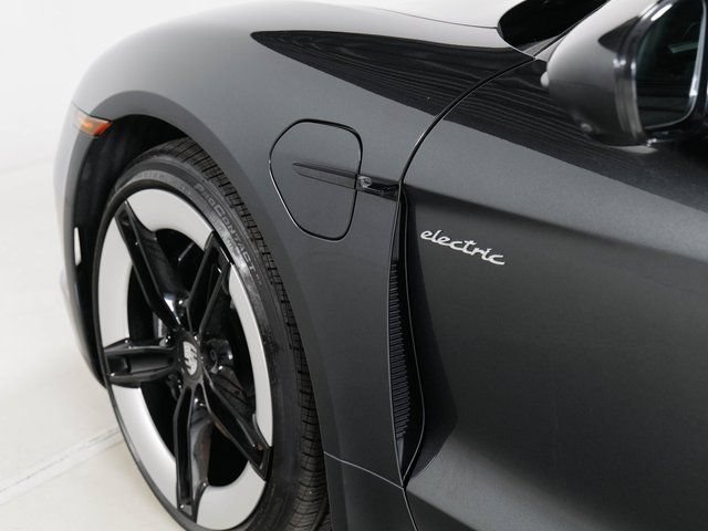 Certified 2025 Porsche Taycan RWD image 24