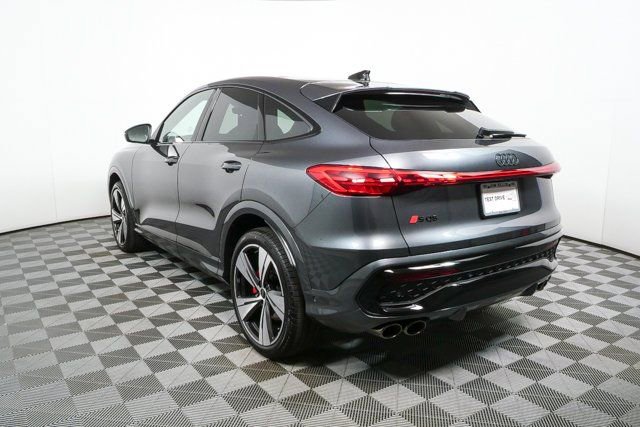 New 2025 Audi SQ5 Premium Plus image 31
