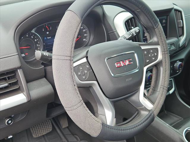 Used 2022 GMC Terrain SLE w/ Driver Convenience Package FWD image 9
