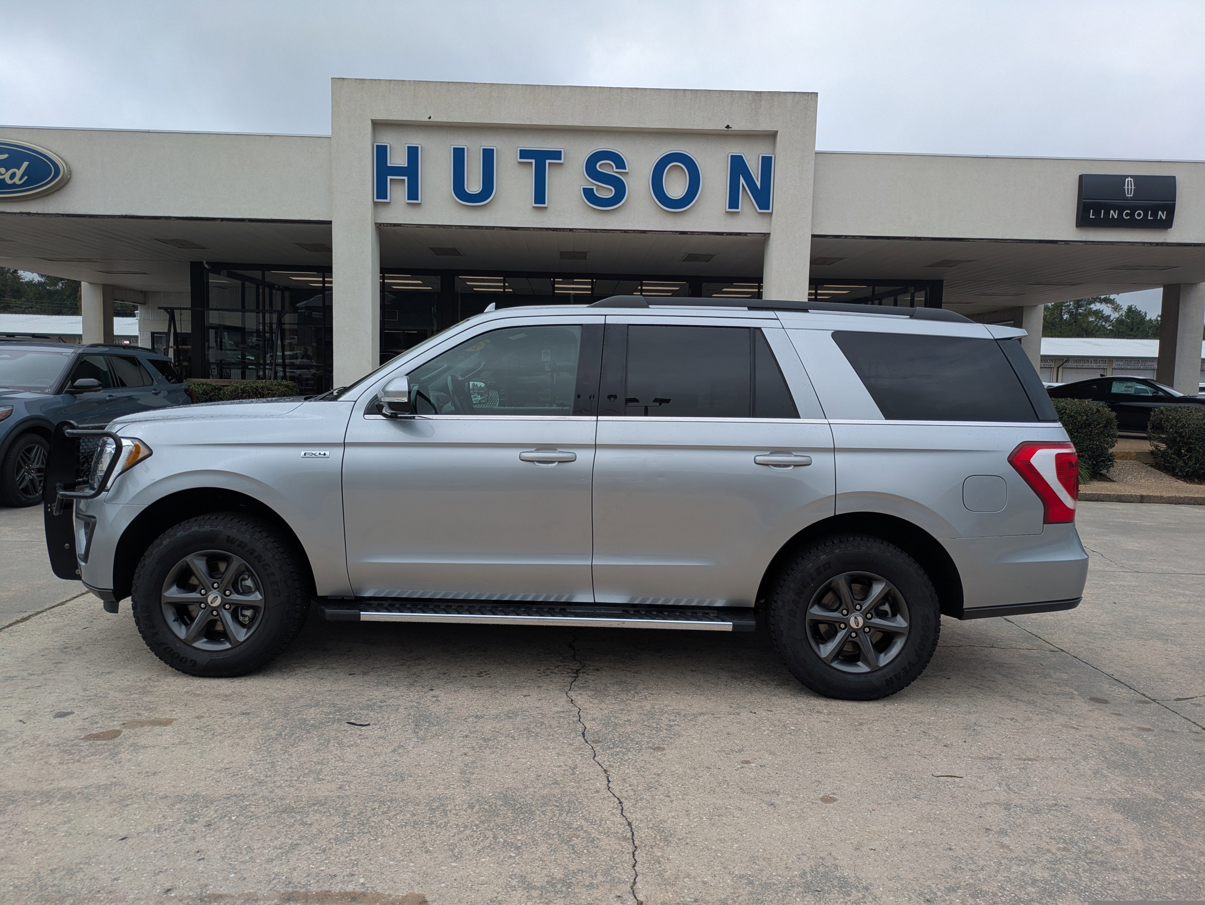 Used 2021 Ford Expedition XLT