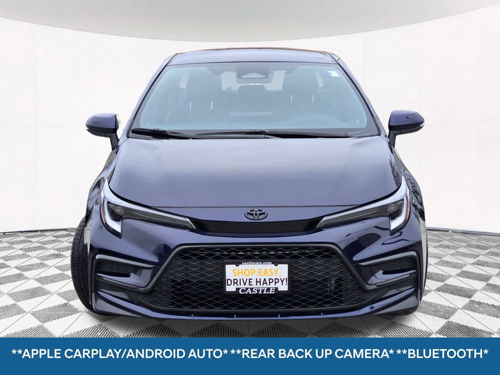 Used 2025 Toyota Corolla SE image 2