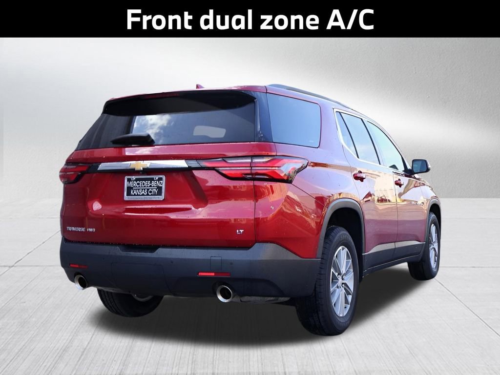 Used 2023 Chevrolet Traverse LT image 8