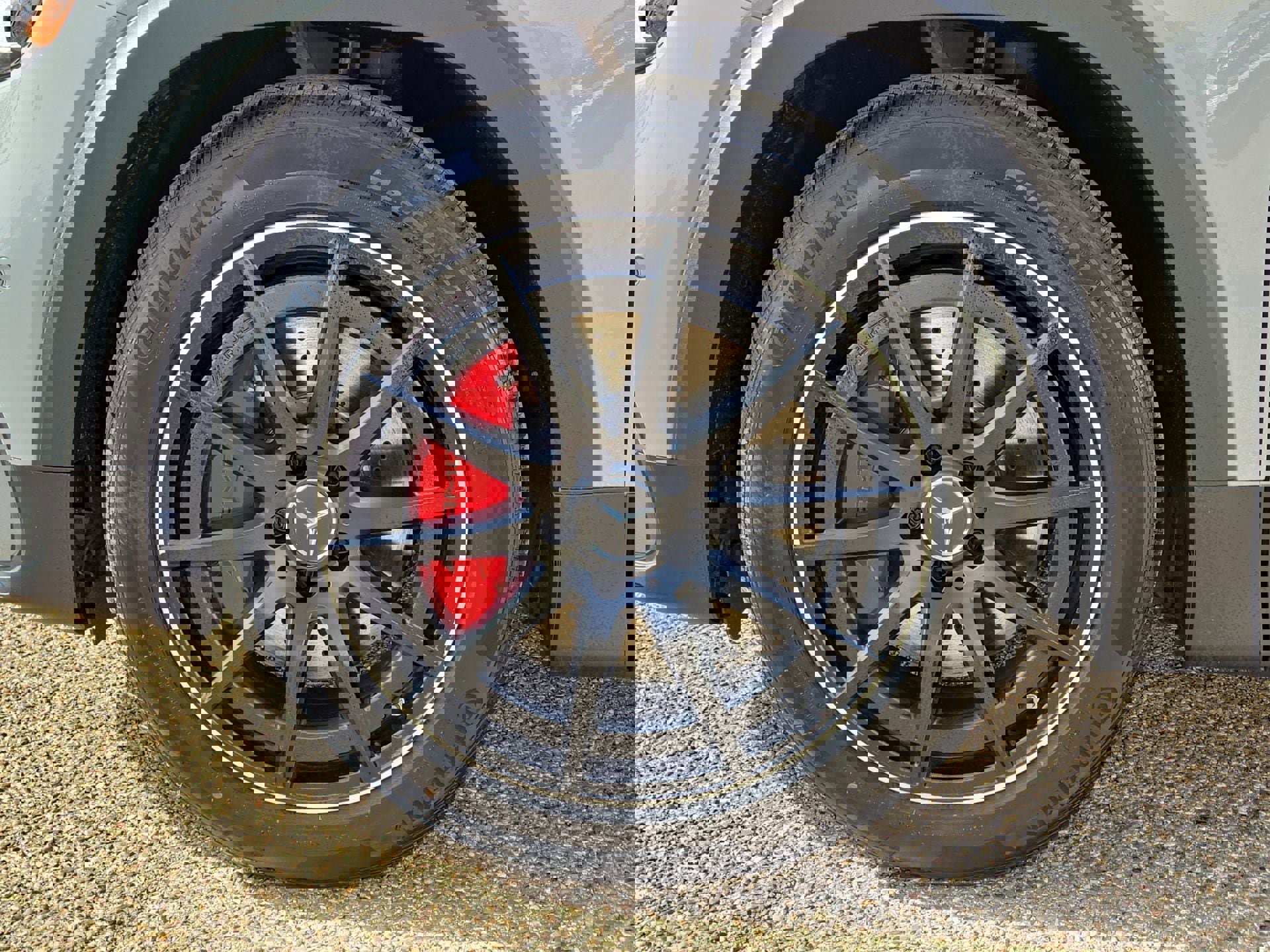 New 2026 Mercedes-Benz GLB 35 AMG 4MATIC image 11