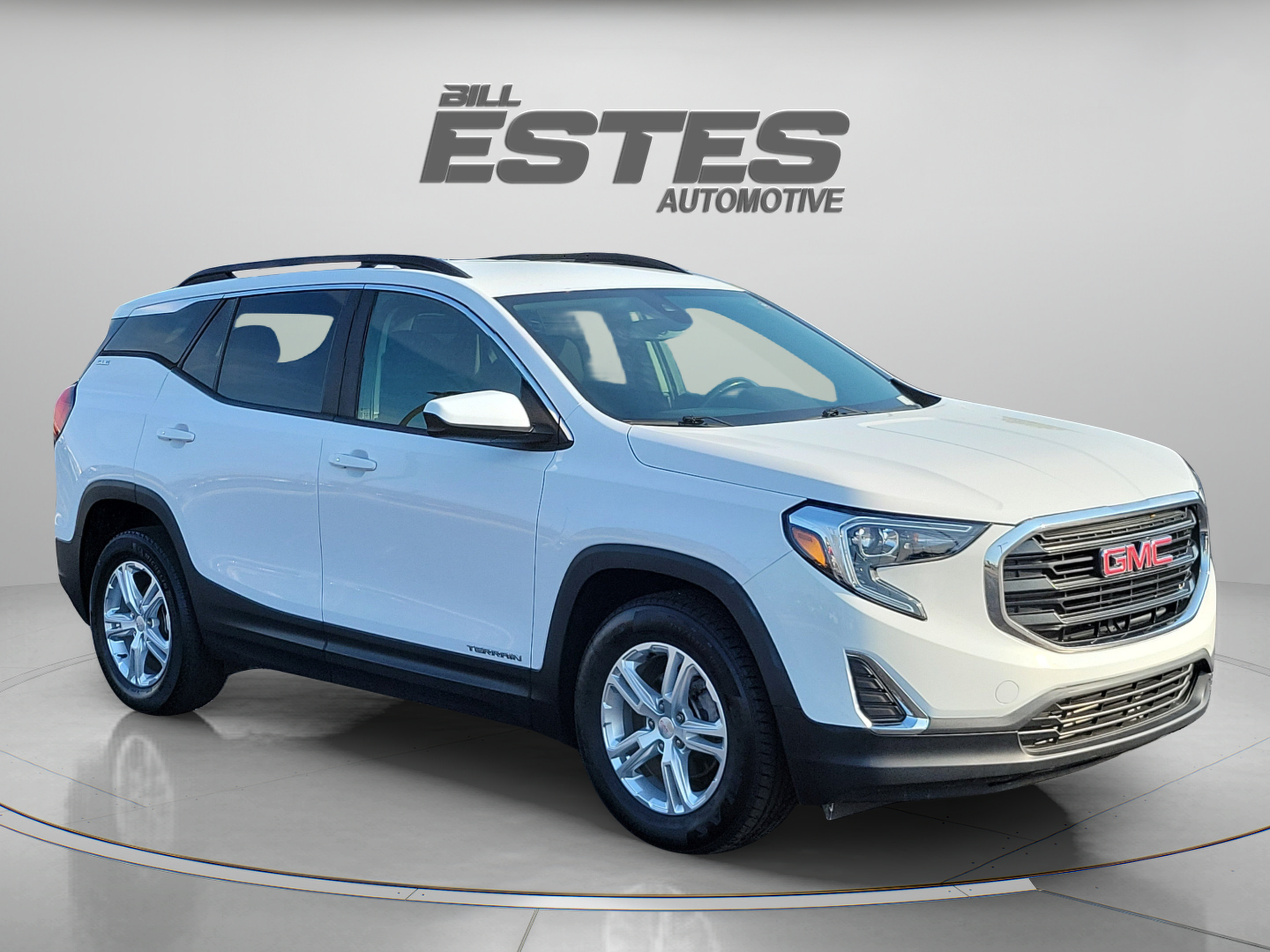Used 2021 GMC Terrain SLE w/ Driver Convenience Package FWD image 5