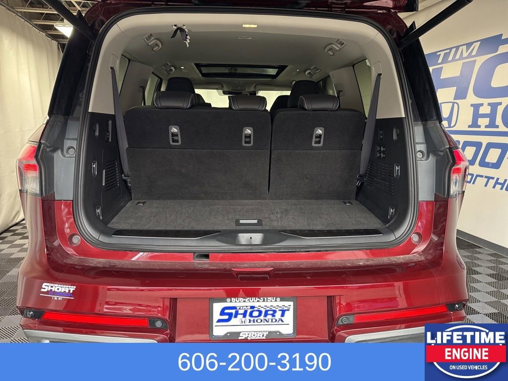 Used 2025 INFINITI QX80 Sensory image 9