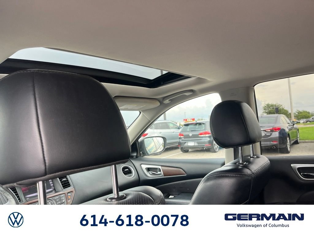 Used 2018 Nissan Pathfinder Platinum w/ Cargo Package AWD/4WD image 21