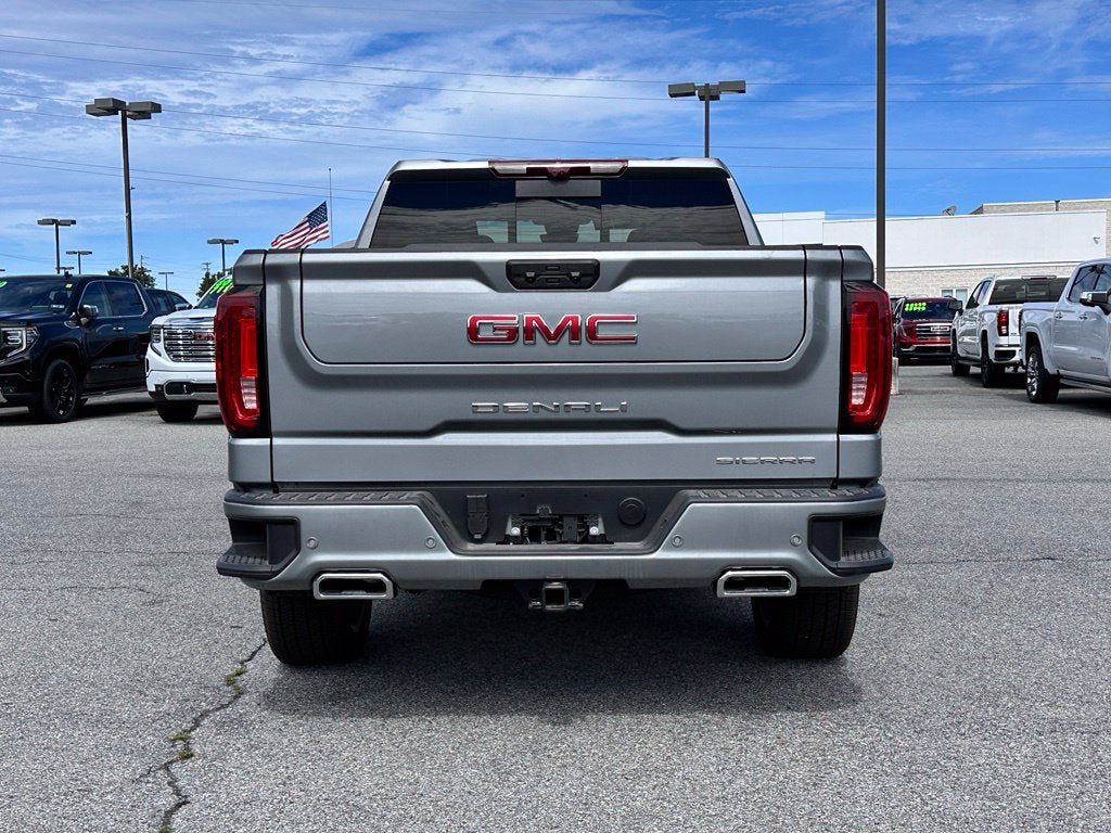 New 2026 GMC Sierra 1500 Denali w/ Denali Reserve Package AWD/4WD image 8